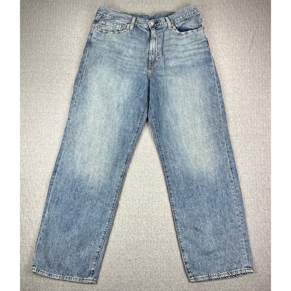 Levis 568 premium Loose Straight Jeans Men 38x32 Fits 35X30 1/2 Blue Light Wash